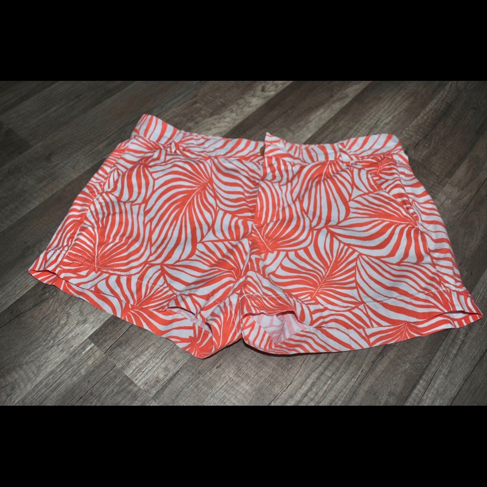 Sun kissed Shorts Khakis by Gap